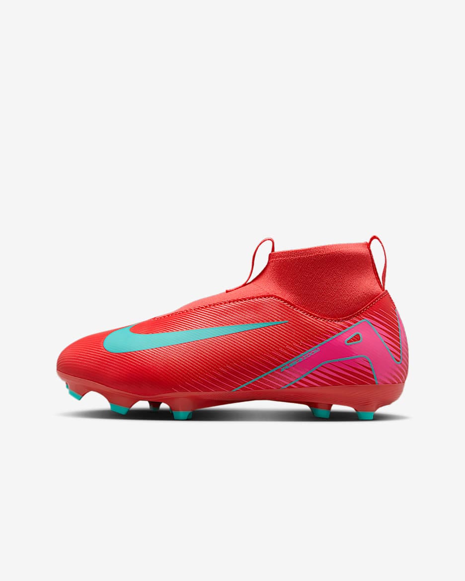 Chaussures de foot enfant Nike montantes multi-surfaces idéales pour un usage intensif